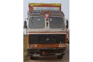 Ashok Leyland 2518