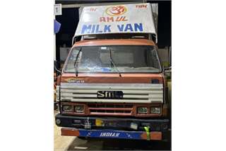 SML Isuzu Prestige