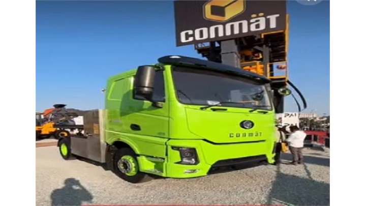 Conmat E4510 Tractor Trailer