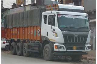 Mahindra Blazo 35