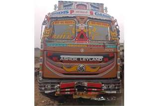 Ashok Leyland 4825