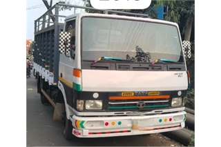 Tata 407