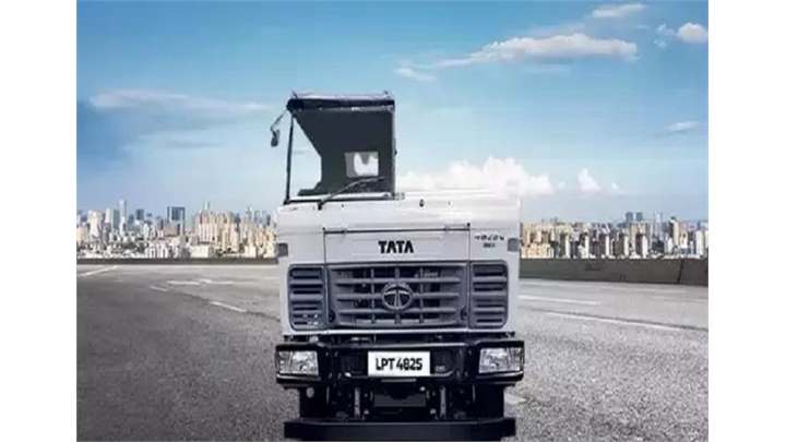 Tata LPT 4825 Trucks