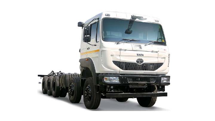 Tata Signa 4825.T Trucks
