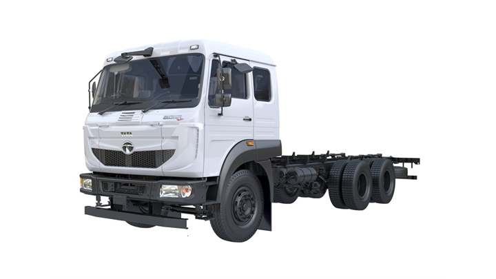 Tata Signa 2818.T Trucks