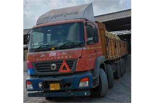 BharatBenz 3723