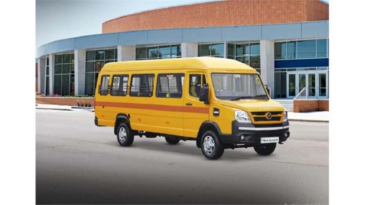 Force Traveller N School 3700 : 16 / 20 Seater Small Vehicles