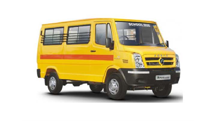 Force Traveller School 3050: 13 / 16 Seater Small Vehicles