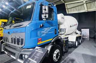 Mahindra Blazo i-TRK 30 Transit Mixer
