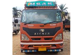 Eicher 2110