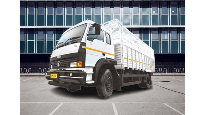 Tata LPT 1913 CRi6 Trucks