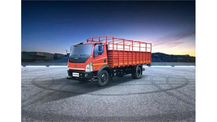 Tata Ultra T.16 Sleeper Trucks