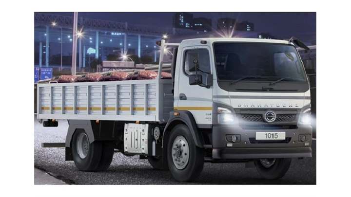 BharatBenz 1015R+ Trucks