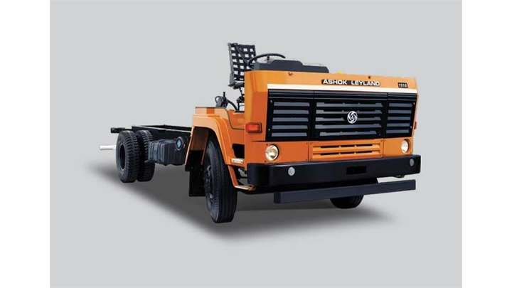 Ashok Leyland 1918 Trucks
