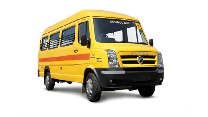 Force Traveller School 3700: 17 Seater Van